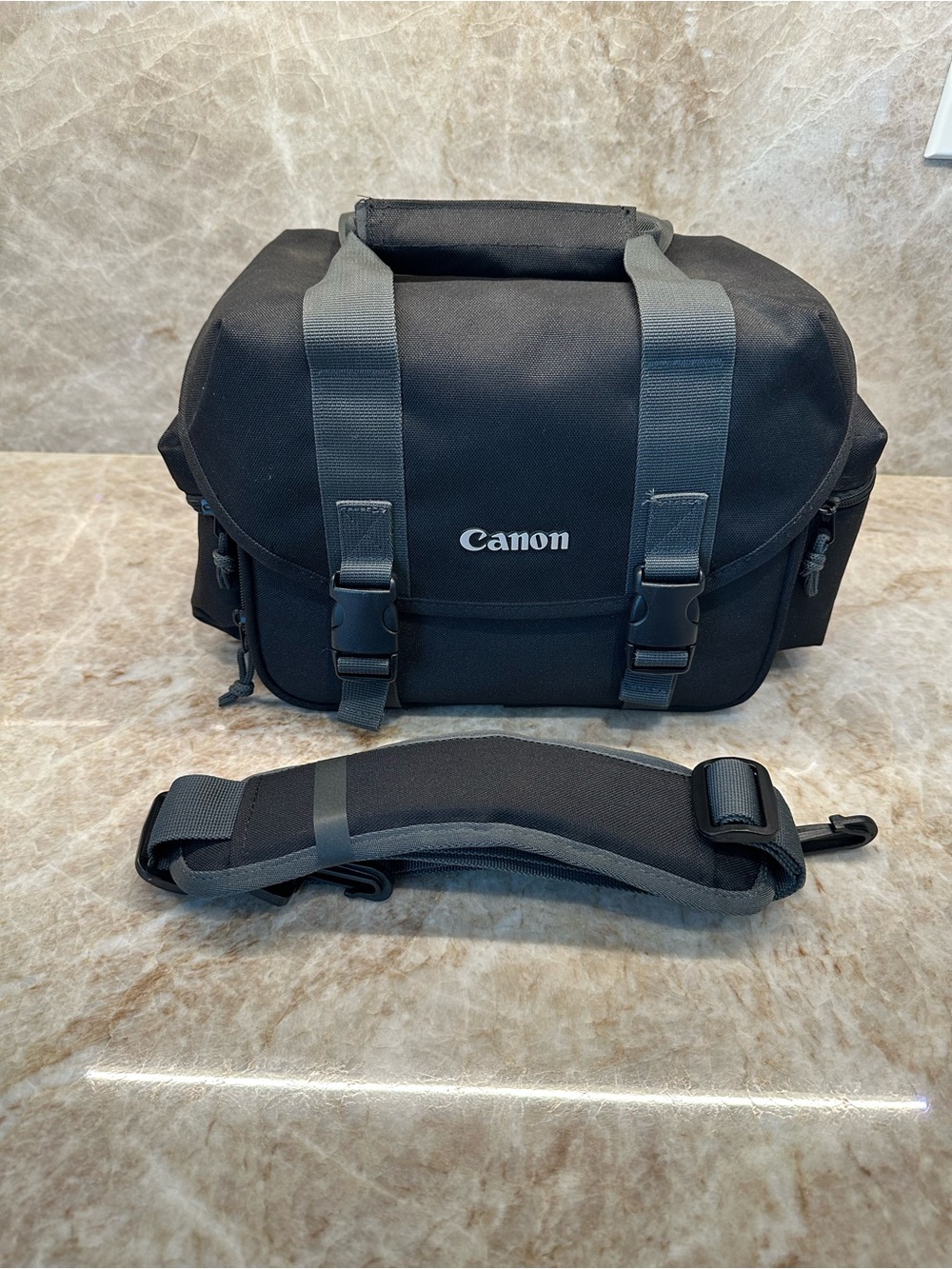 Canon Canvas Gadget Bag 2400 DSLR Camera Tote Case W/ Strap